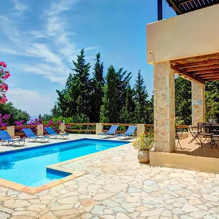 Вилла Sleeps 6 Pool Air Con Wifi Khalikeri
