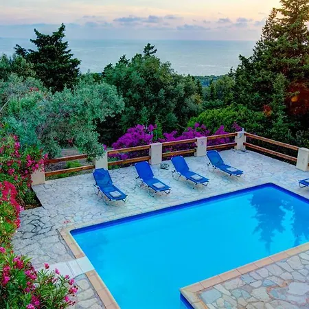 Вилла Sleeps 6 Pool Air Con Wifi