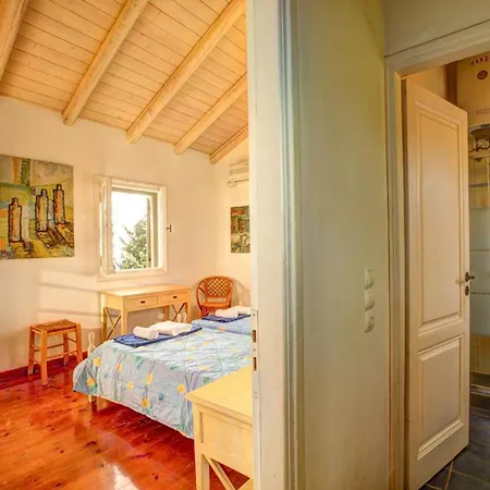 Вилла Sleeps 6 Pool Air Con Wifi Khalikeri
