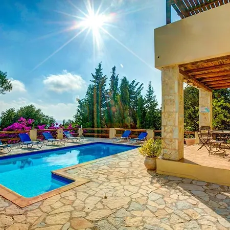 Sleeps 6 Pool Air Con Wifi Вилла *