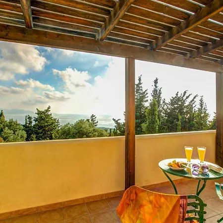 Вилла Sleeps 6 Pool Air Con Wifi Khalikeri